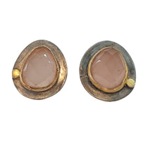 Constantinople stud earrings Rose Quartz