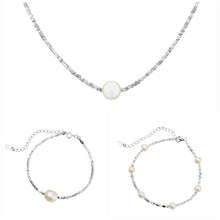 Capris Freshwater Pearl necklace Silver